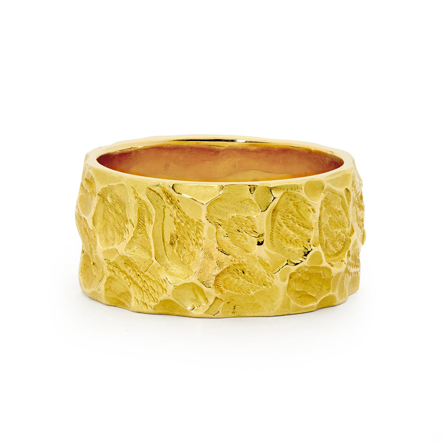 'Horizon' 18ct Yellow Gold Textured Ring