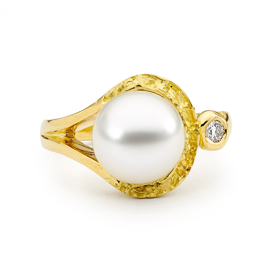 'Starlit Shores' 18CT GOLD ORGANIC DIAMOND RING