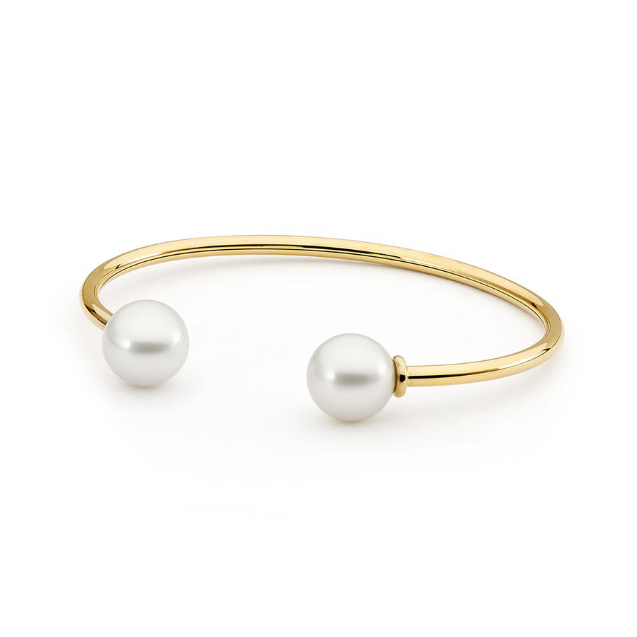 'Ocean flow' 18ct Gold Australian South Sea Pearl Bangle