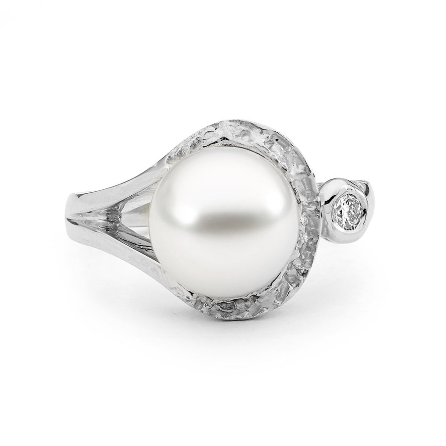 'Starlit Shores' 18CT GOLD ORGANIC DIAMOND RING