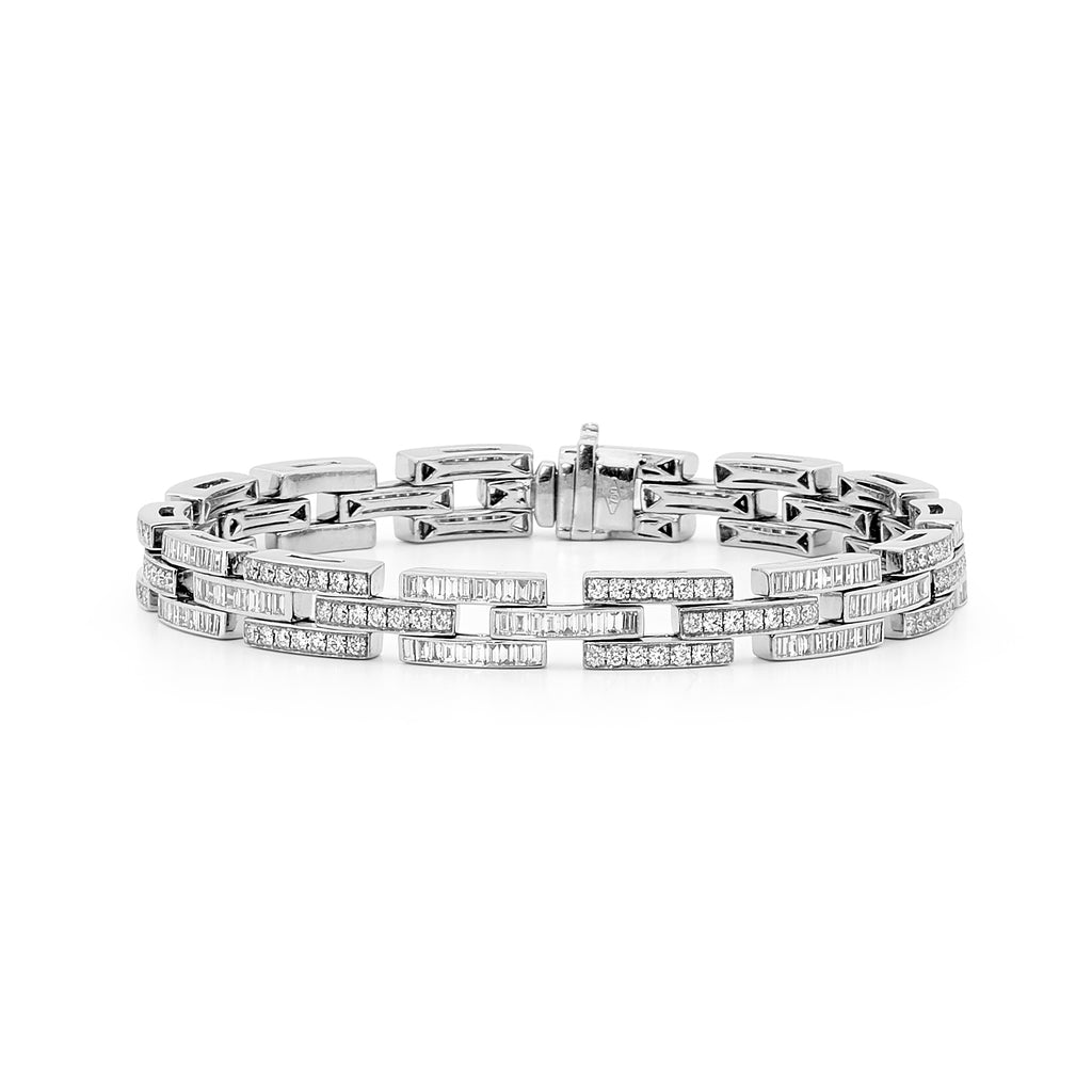 18ct White Gold and Baguette Diamond Bracelet