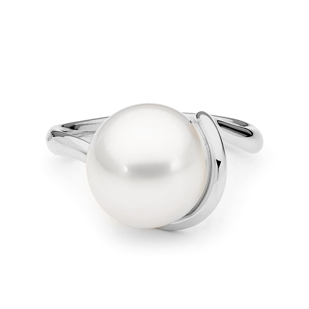 Australian South Sea Pearl and Gold Ring – Linneys Jewellery
