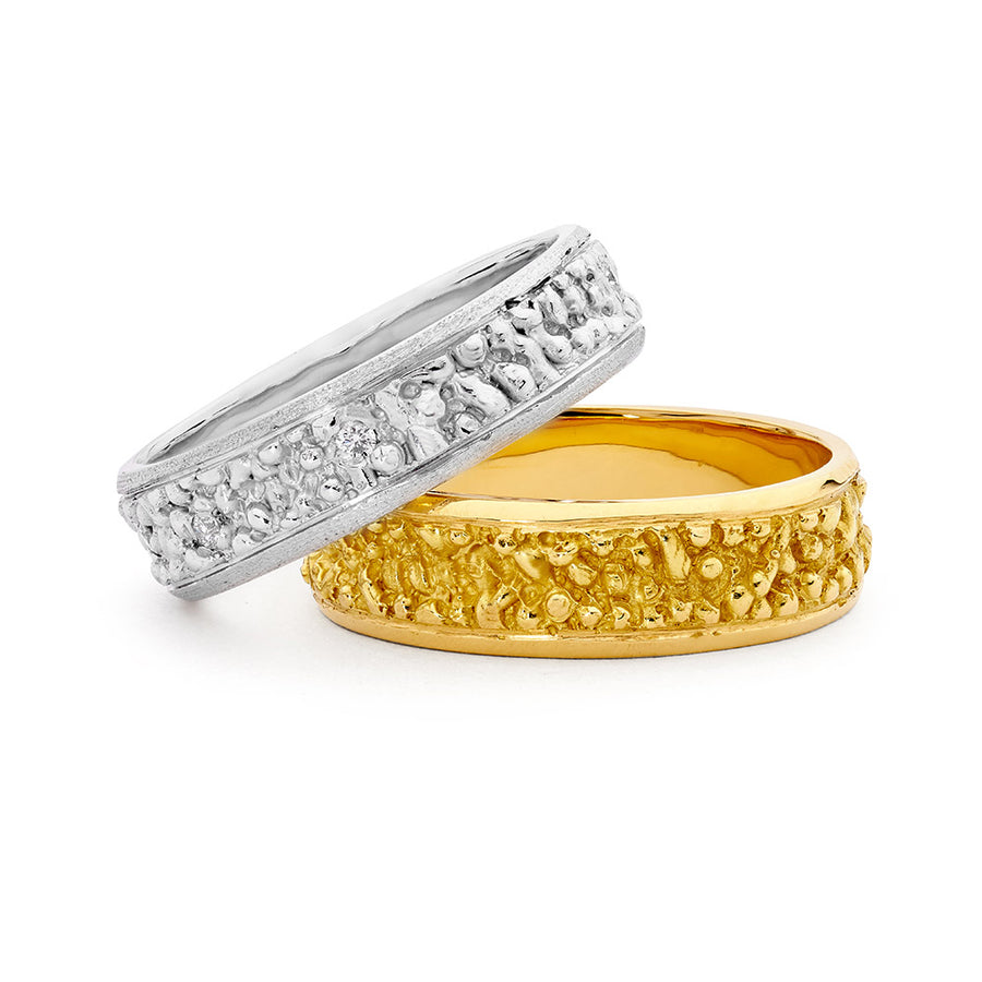 18ct Gold & White Diamond Coral Ring