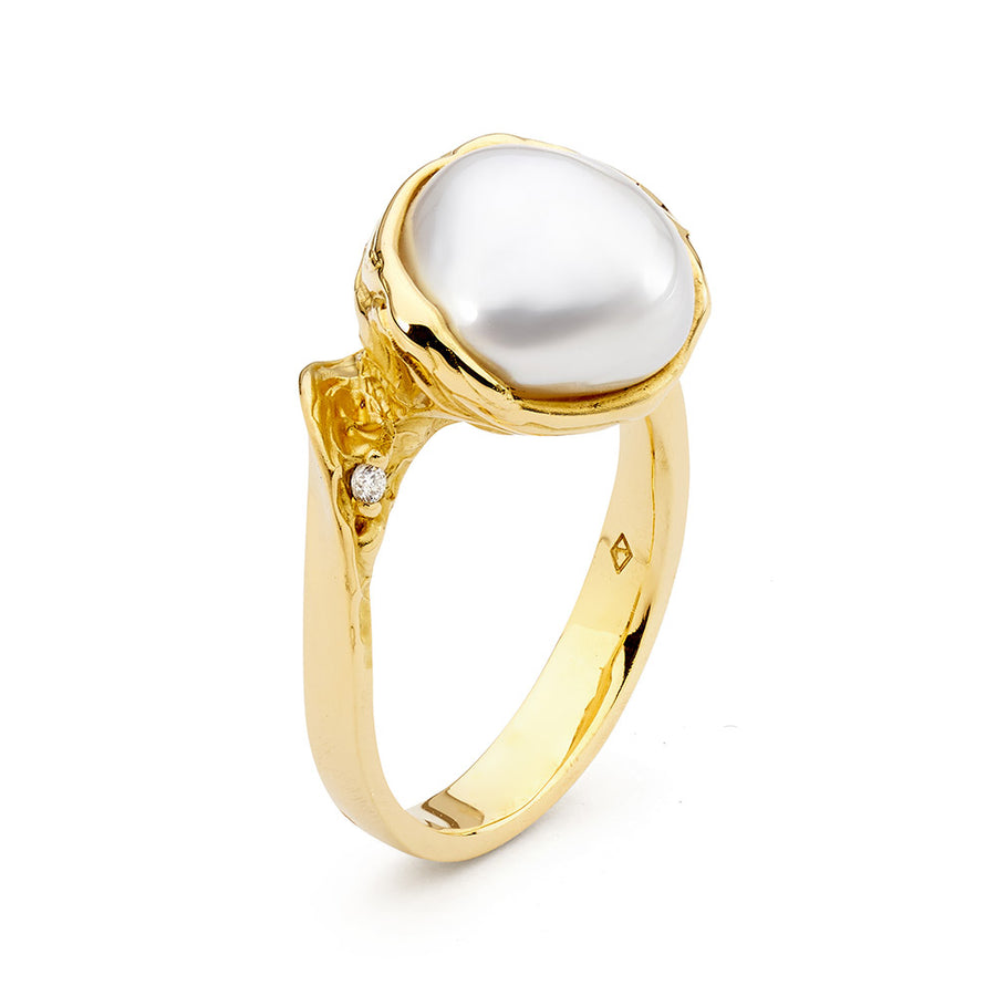 18ct Yellow Gold Australian South Sea Pearl & Diamond Ring
