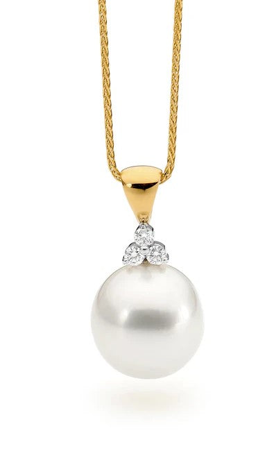 Trefoil Diamond & Pearl Pendant