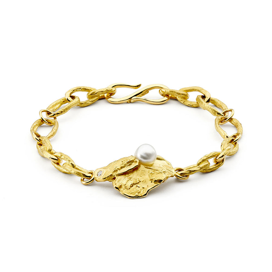 'Seabed of Treasures' yellow gold South Sea Pearl bracelet