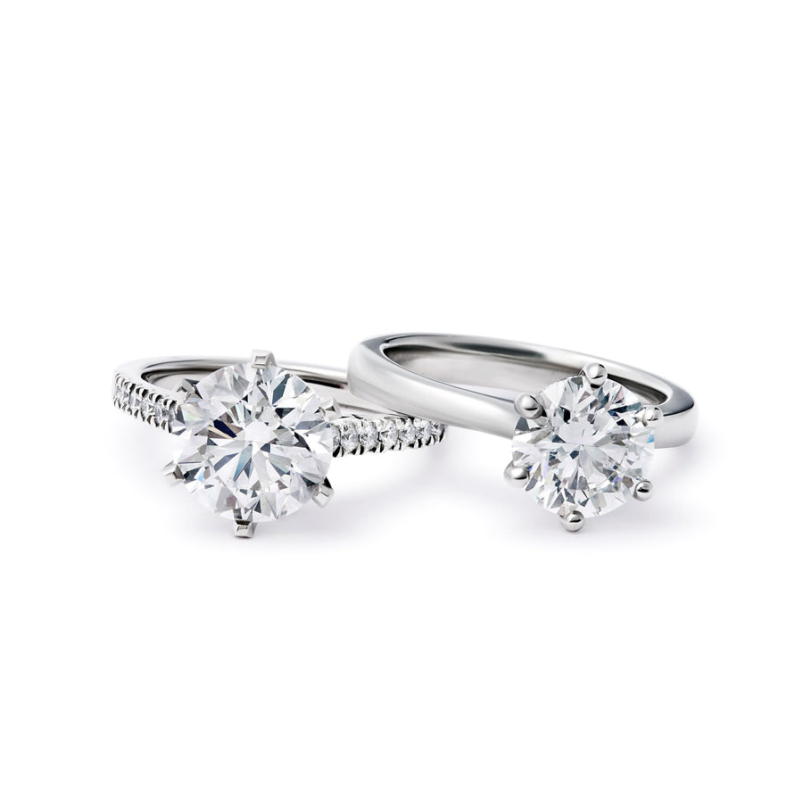 'Lumiere' engament ring