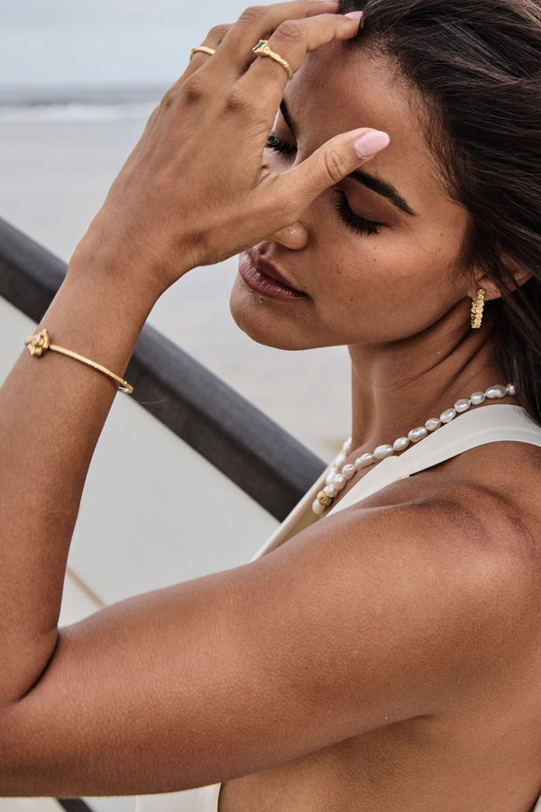 'Wreath Flower' south sea seedless strand