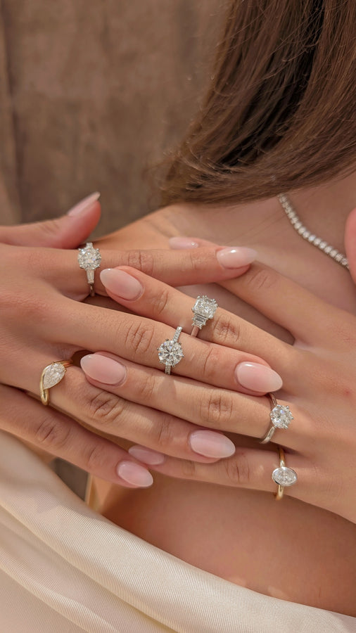 'Lumiere' engagement ring