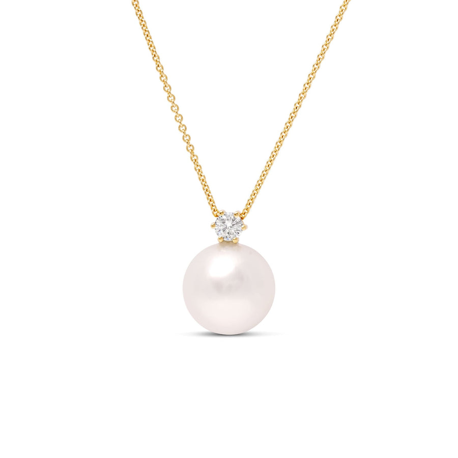 Diamond an pearl pendant