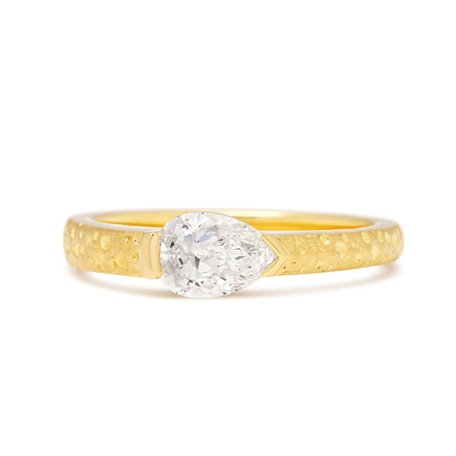 'Low Horizon' diamond ring