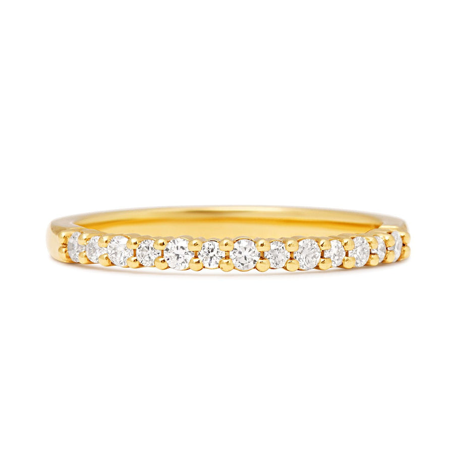 Claw alternating 0.01ct & 0.02ct diamonds