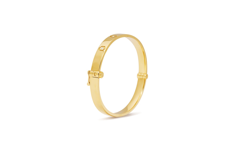 'Infinite' bangle