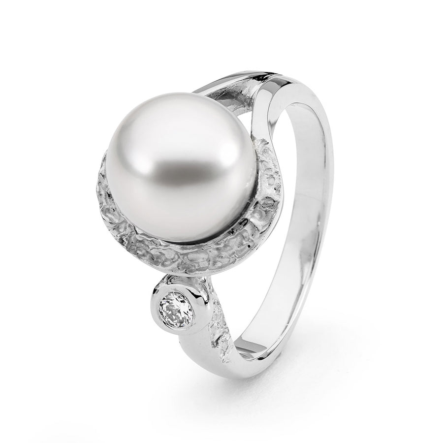 'Starlit Shores' 18CT GOLD ORGANIC DIAMOND RING