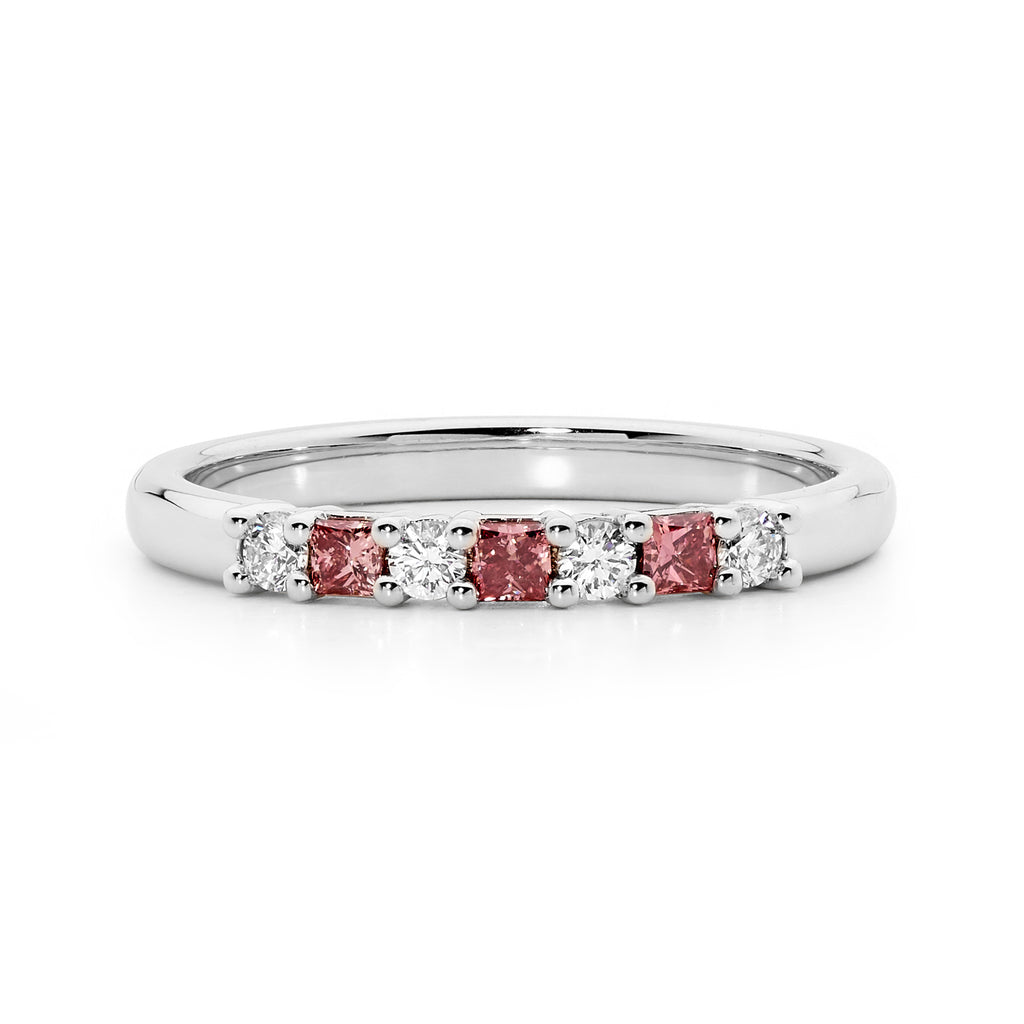Classic pink and white diamond ring