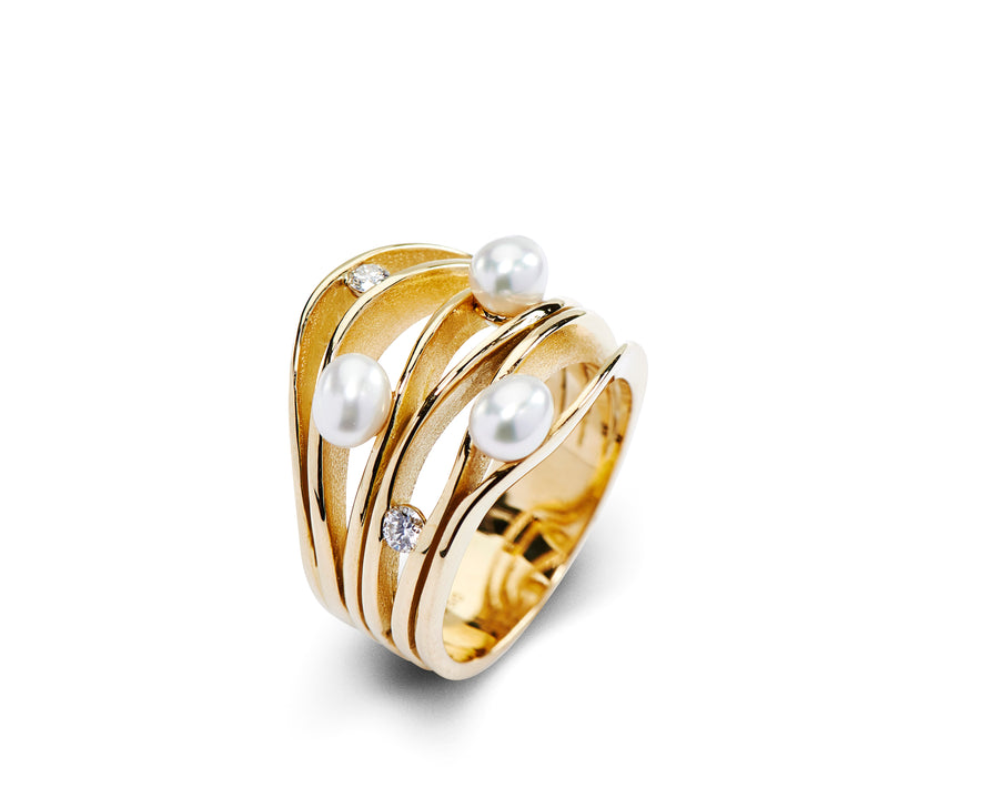 Diamond and Pearl Rings Perth online jewellery shop perth jewellery stores jewellery stores perth australian jewellery designers designer engagement rings engagement rings perth bridal jewellery australia bridal jewellery australia pearl jewellery australian pearls diamonds and pearls perth engagement rings for women custom engagement rings perth custom made engagement rings perth diamond engagement rings