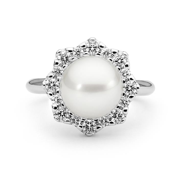 Diamond and Pearl Ring – Linneys Jewellery