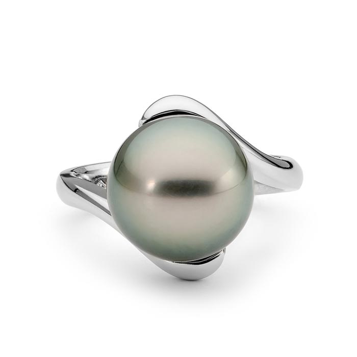 Tahitian Pearl and Gold Ring jewellery stores perth perth jewellery stores australian jewellery designers online jewellery shop perth jewellery shop jewellery shops perth perth jewellers jewellery perth jewellers in perth diamond jewellers perth bridal jewellery australia pearl jewellery australian pearls diamonds and pearls perth