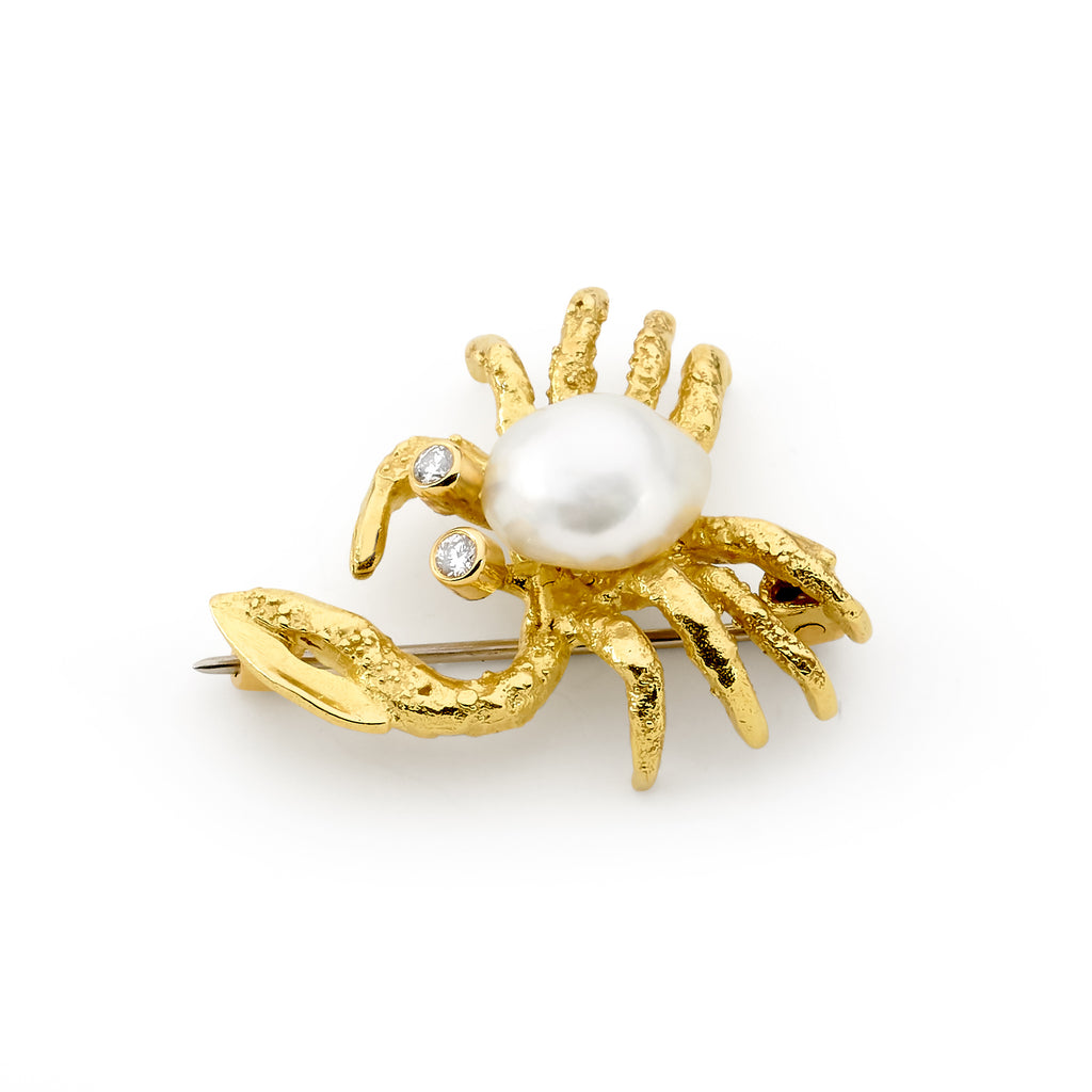 WA Fiddler Crab Pearl Brooche jewellery stores perth perth jewellery stores australian jewellery designers online jewellery shop perth jewellery shop jewellery shops perth perth jewellers jewellery perth jewellers in perth diamond jewellers perth bridal jewellery australia pearl jewellery australian pearls diamonds and pearls perth