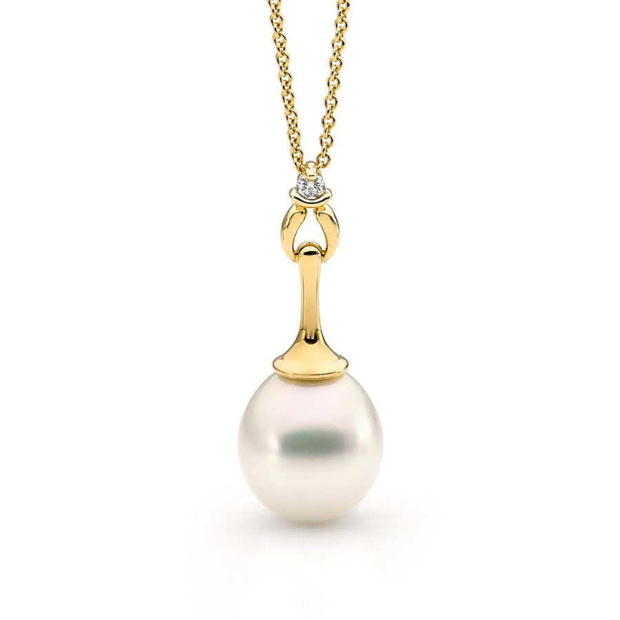 Yellow Gold Pearl & Diamond Pendant Pearl Pendant jewellery stores perth perth jewellery stores australian jewellery designers online jewellery shop perth jewellery shop jewellery shops perth perth jewellers jewellery perth jewellers in perth diamond jewellers perth bridal jewellery australia pearl jewellery australian pearls diamonds and pearls perth